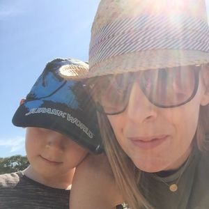 Meet your Posher, Laura